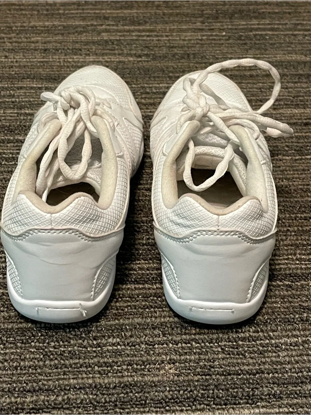 chasse Surge Cheerleading Sneaker Size 7